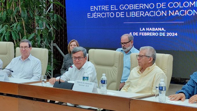 ELN Guerrilla Declare “Open Crisis” in Peace Process with Colombia