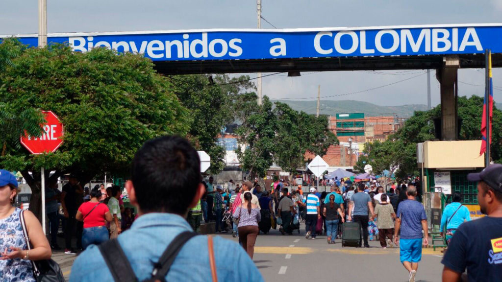 Colombia regulate migrants