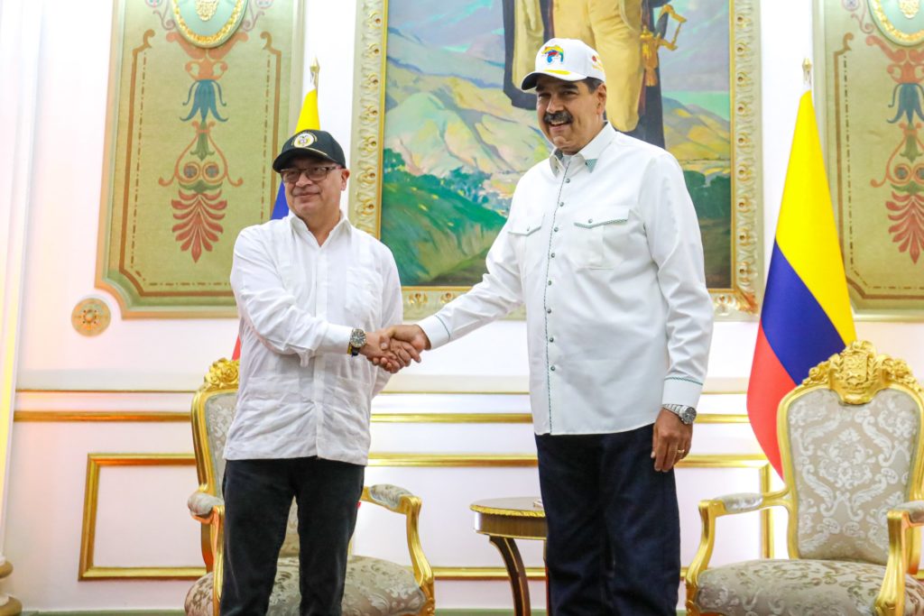 Petro Maduro met Venezuela