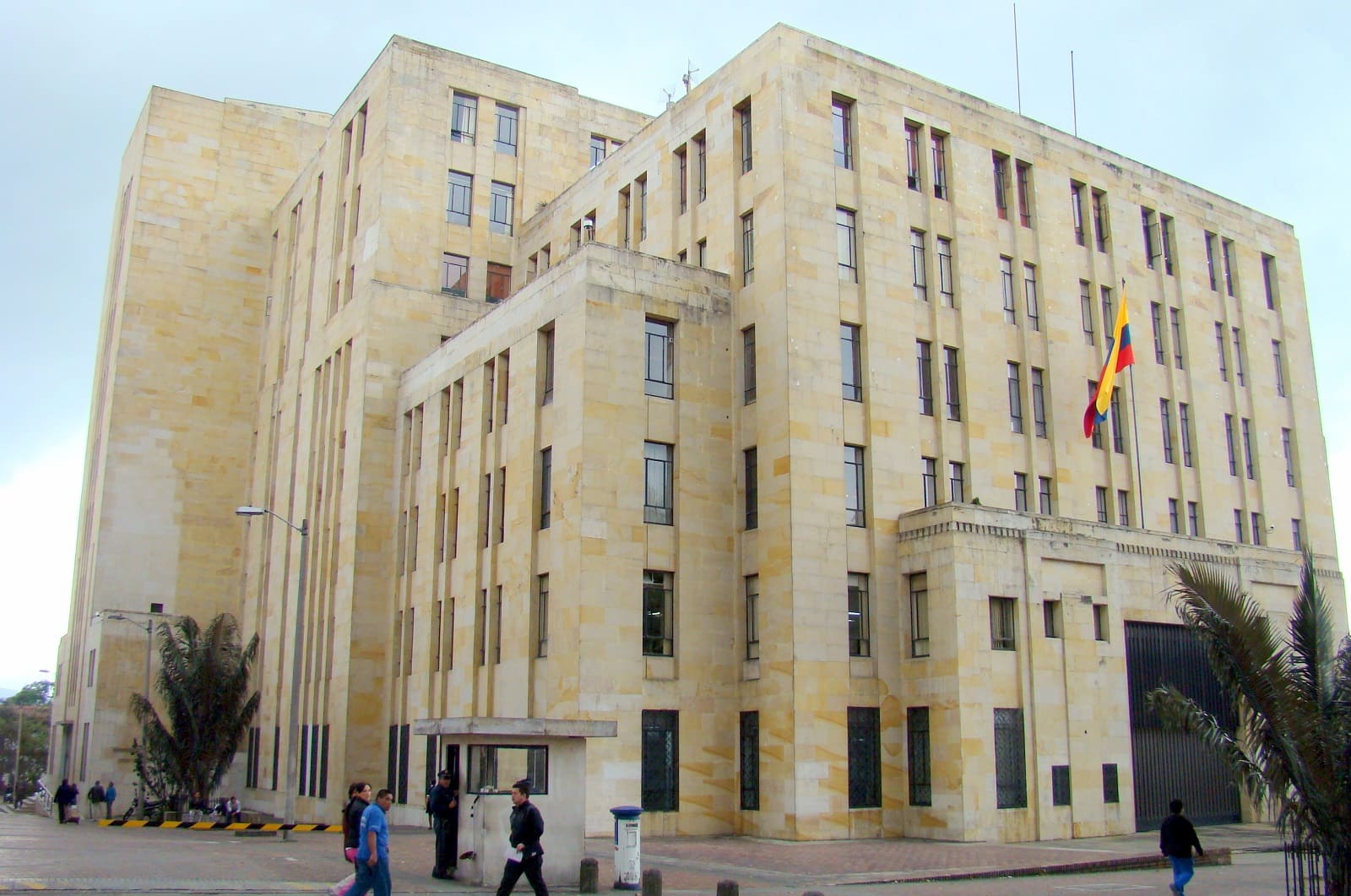 Colombia Issues Three Global Bonds Worth US$4.95 Billion