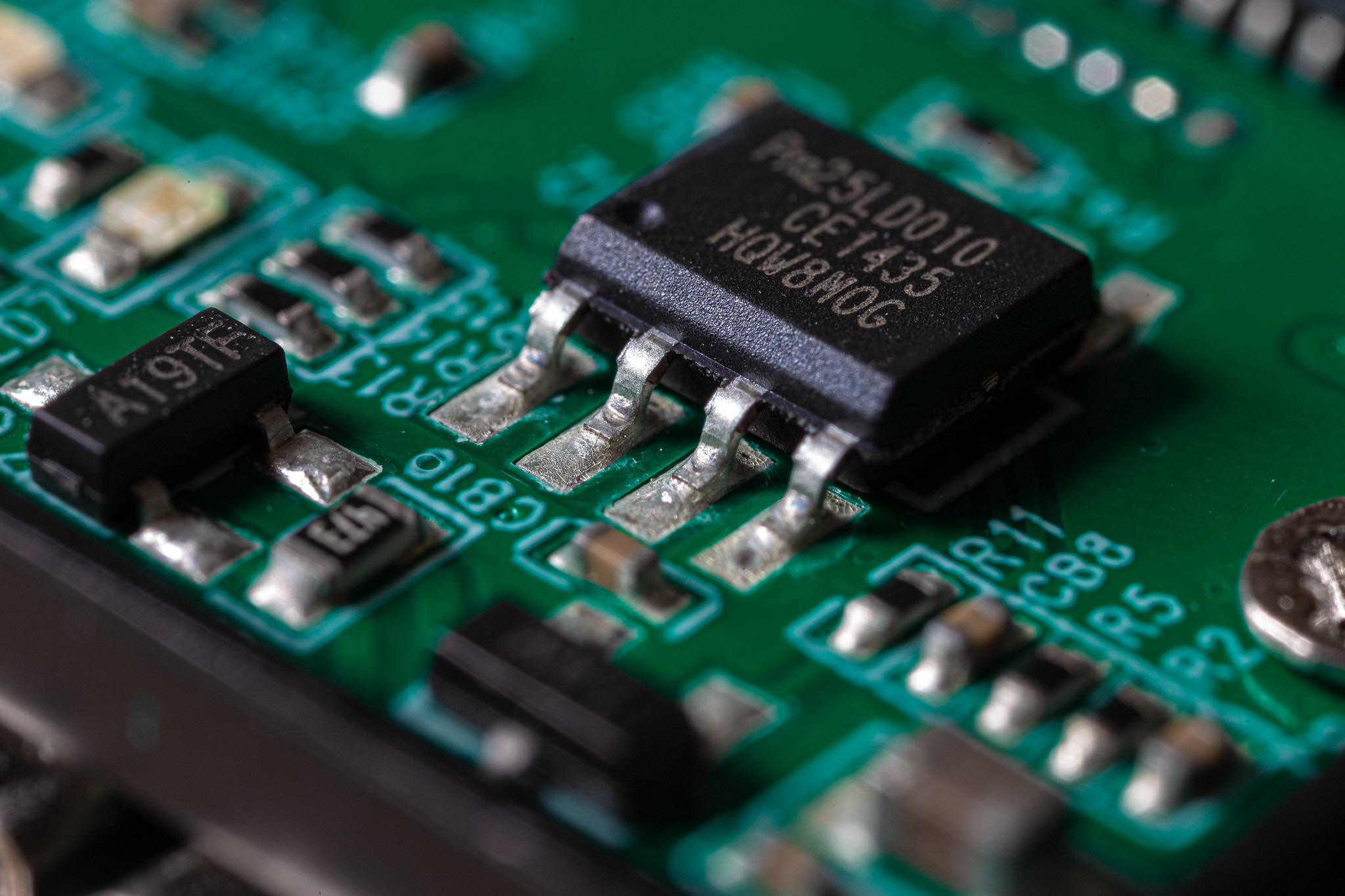 The Microchip War: How Taiwan, ASML, and Nvidia Hold Global Power